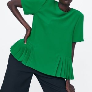 Zara Green pleated short sleeve blouse Size L